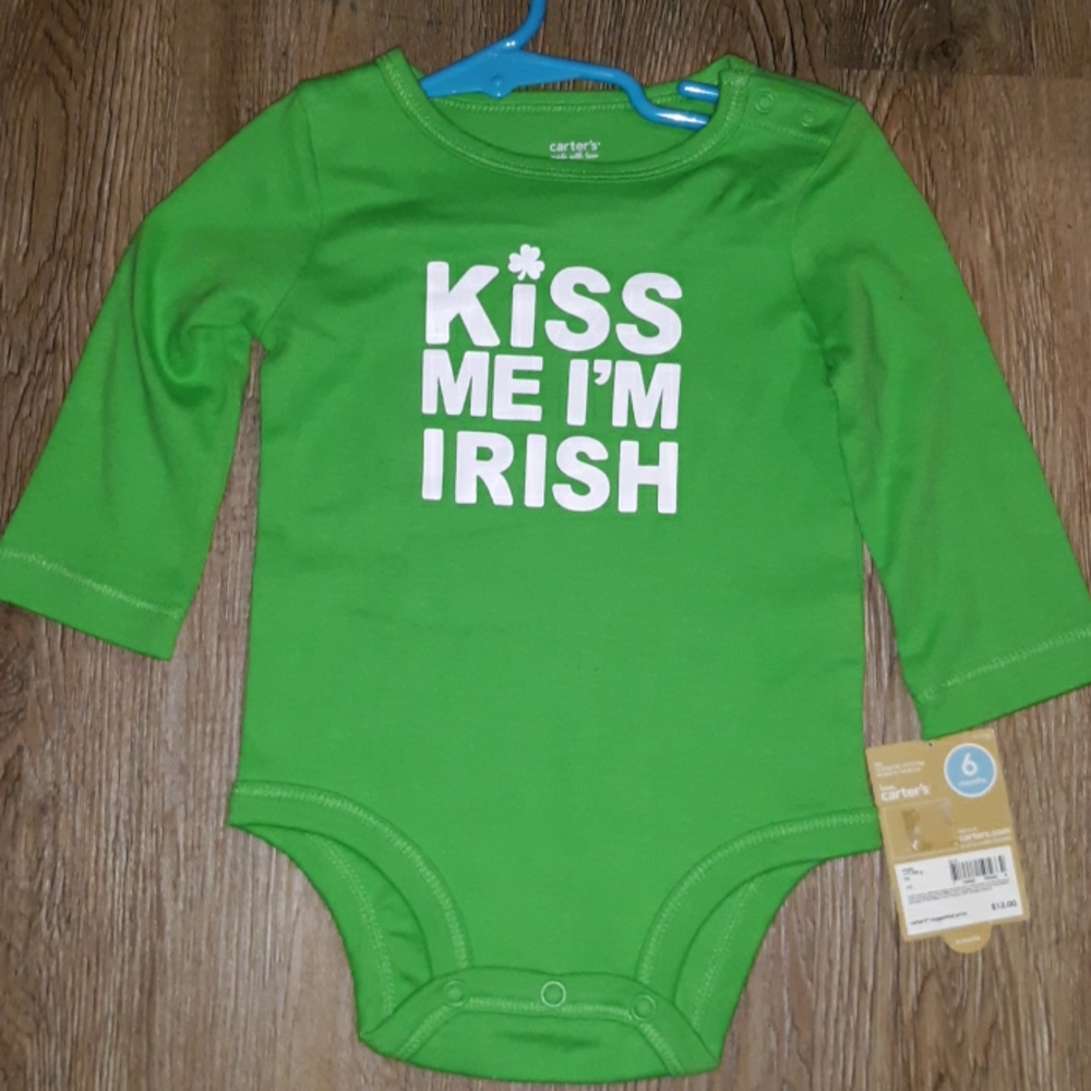 Carter's Irish onesis NWT